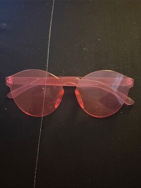 Transparent Pink Round Sunglasses